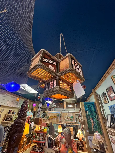 Pleasure Tiki's Island Oasis