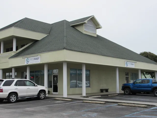 Med First Primary & Urgent Care - Emerald Isle