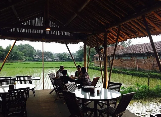 OYO 2380 Alea Guesthouse