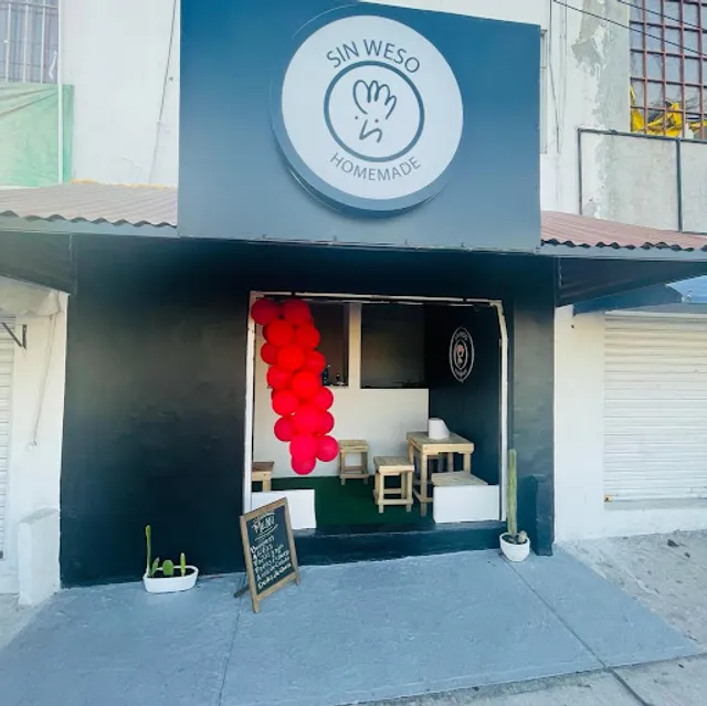 Sinweso Homemade Boneless & Food