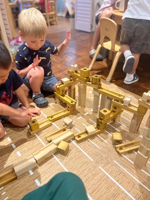 Little Atelier of Young Children