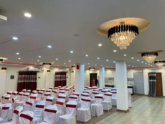 JMD PALACE - The Luxury Hotel