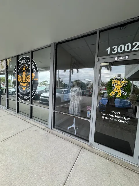 The Curious Bee Boutique
