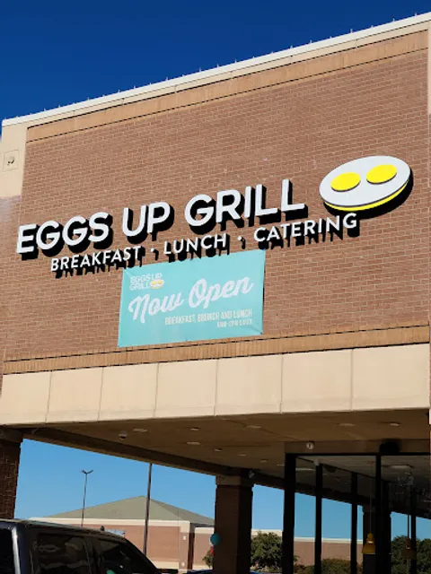 Eggs Up Grill