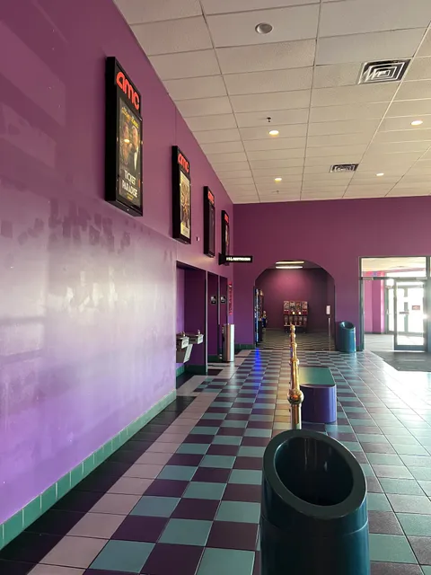 AMC CLASSIC Sauk Valley 8