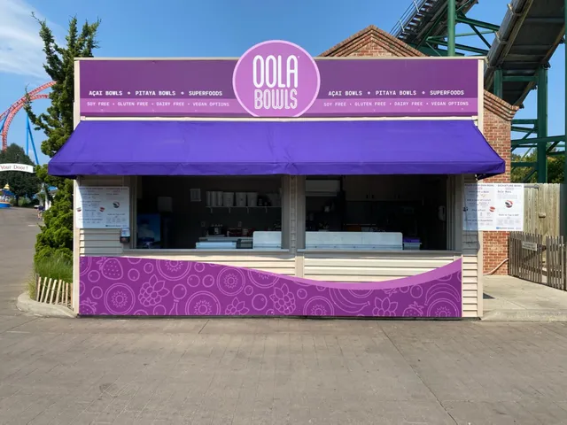 Oola Bowls - Kissing Tower Hill