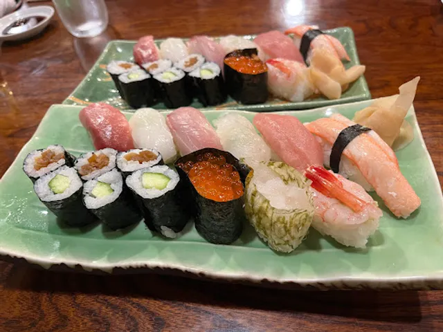 Yoshi Sushi