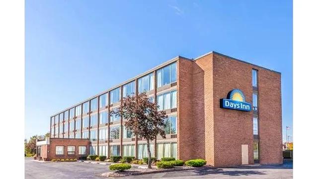 Days Inn by Wyndham Syracuse