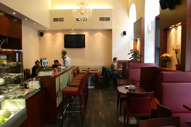 Schesch Besch Restaurant (Middle Eastern Cuisine - Shisha Lounge)