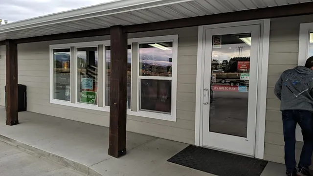 Ransoms County Store