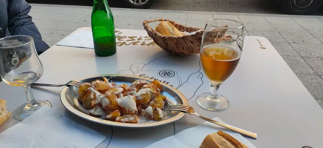 Cafetería Los Delfines