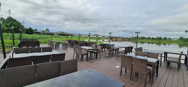 Pao Pak Cham Kala Noodles