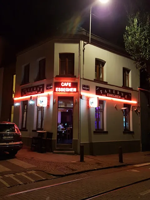 Cafe esseghem