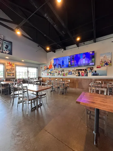 Mugshots Grill and Bar - Fultondale, AL