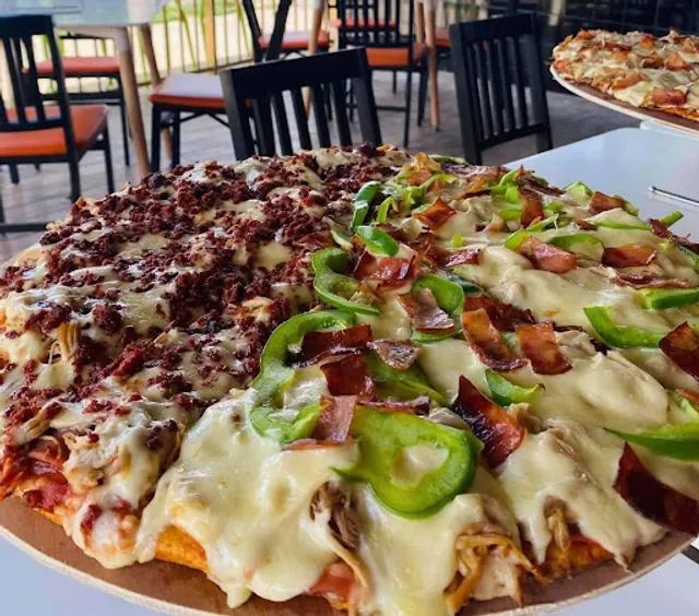 Pizza Y Corre MID POLÍGONO