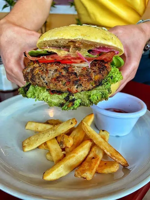 Terra Luna Restaurant Cafe