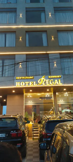 Hotel Regal By Rhytham