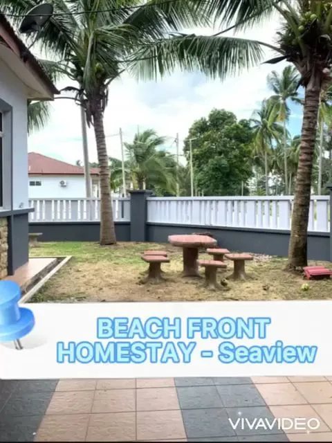 Homestay Beach Front Sungai Ular