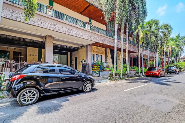 OYO 92439 Hotel Tower Klungkung