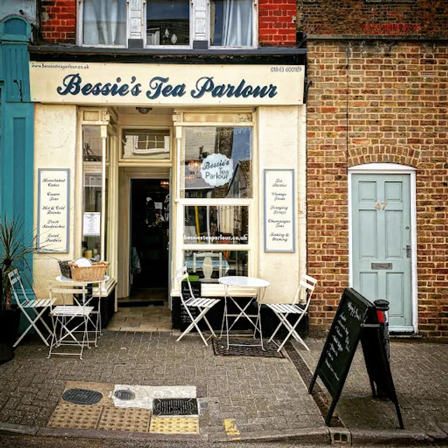 Bessie's Tea Parlour