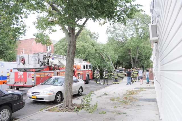 FDNY Engine 255/Ladder 157