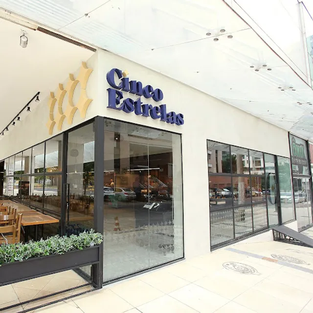 Cinco Estrelas Casa de Pães Águas Claras II: Café, Lanche, Delivery Brasília DF