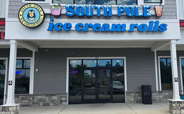 SOUTH POLE ICE-CREAM ROLLS RT 50