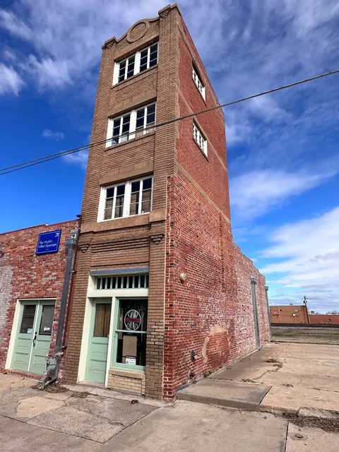 The World's Littlest Skyscraper