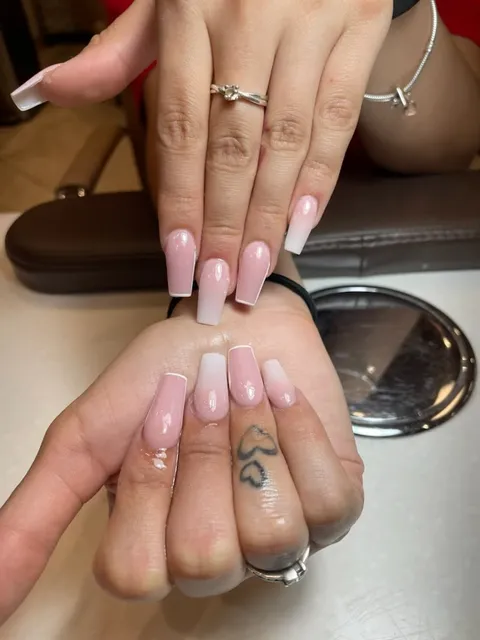 Bonita Nails