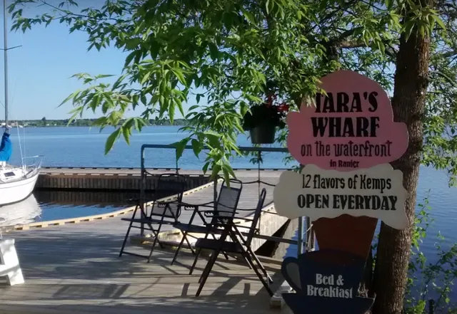 Tara's Wharf Ice Cream Shop