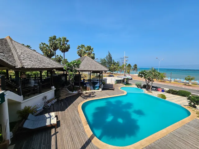 Tanao Sri Resort Pran Buri