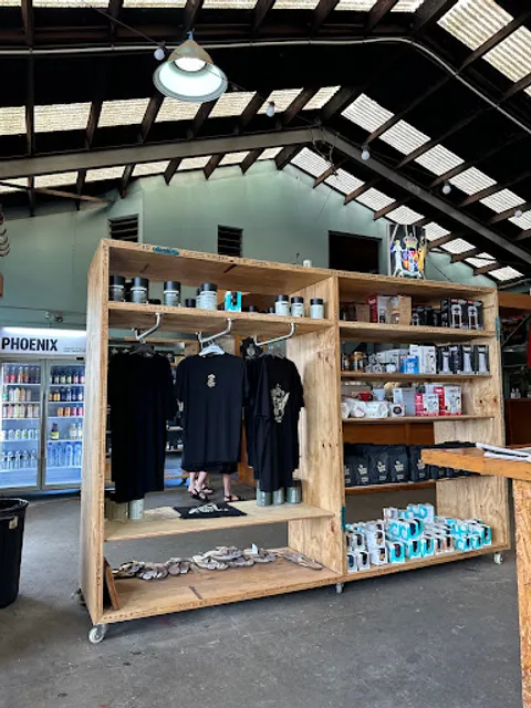 Brown Lightning Bros. Raglan Roast.