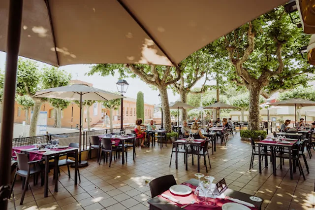 La Concòrdia. Bar. Restaurant