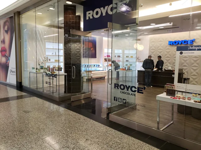 ROYCE' Chocolate at The Shops at North Bridge