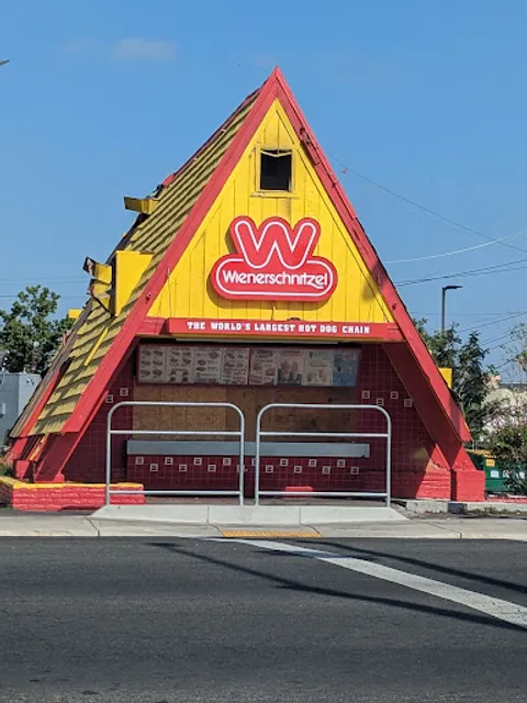 Wienerschnitzel