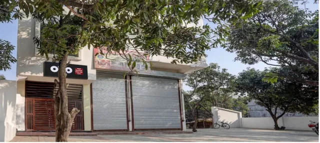 Hotel O Hira Royal Palace And Lawn