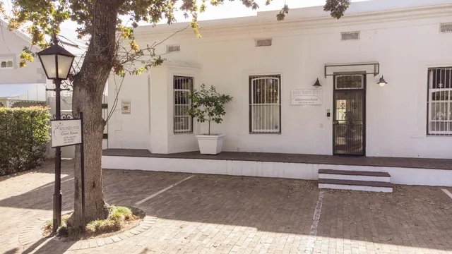 KOLONIE'S TUIN Guesthouse