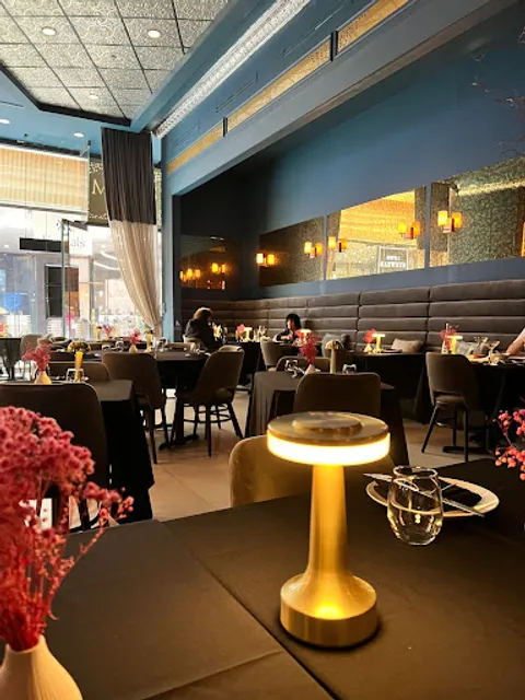 Marky's Caviar Lounge