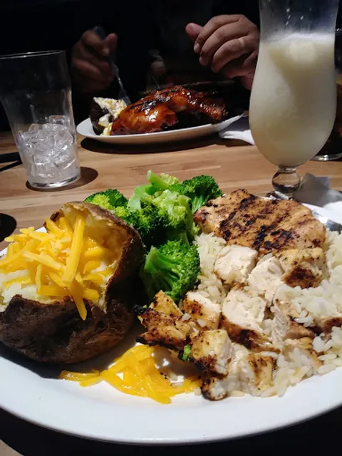 Cheddar's Scratch Kitchen