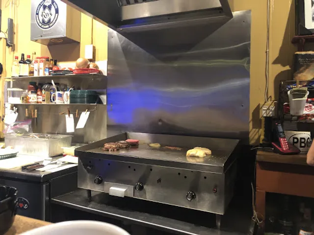 Pasadena Bar & Grill