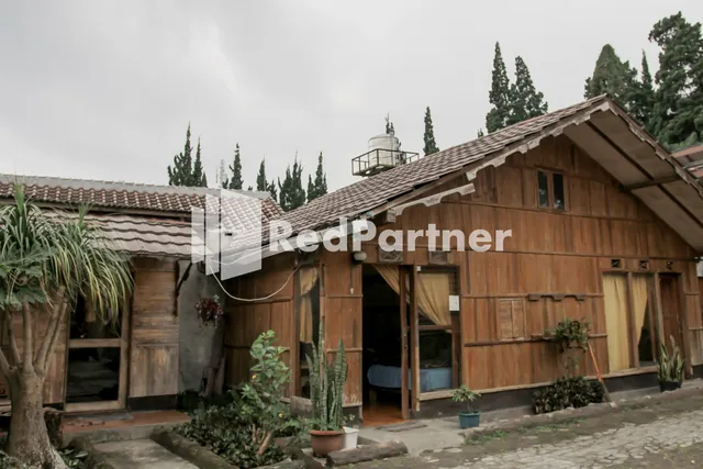 Family Guest House Lembang RedPartner