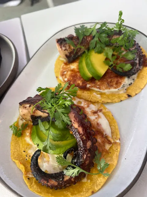 Mariscos El Submarino