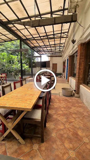 Pop Tate's Mumbai-Nashik Highway