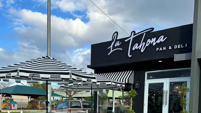 La Tahona Pan & Deli