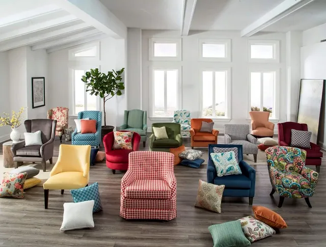 Crest Furniture - Naperville