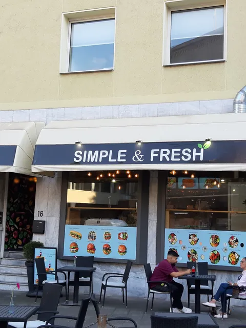 Simple & Fresh - Düsseldorf