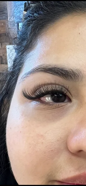 Best Eyelashes Place