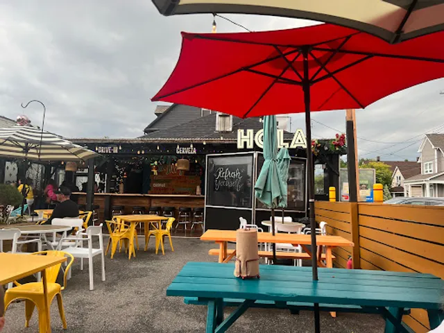 Hola Tacos Lakewood