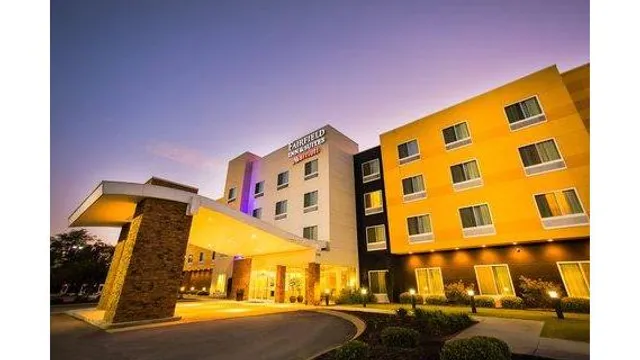 Fairfield by Marriott Inn & Suites Athens I-65