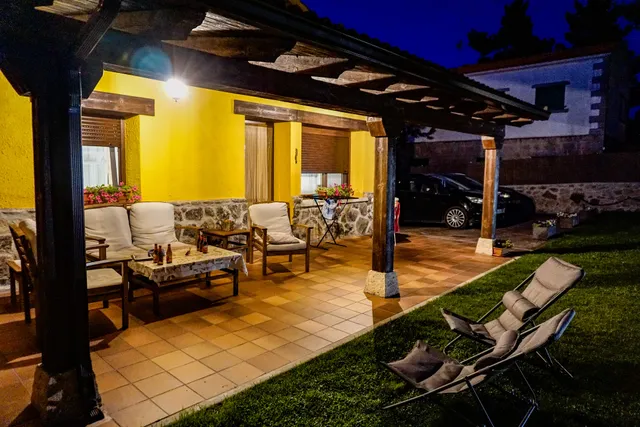 Casa cantera del Berrocal